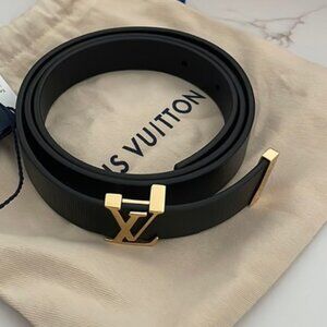Louis Vuitton women’s belt